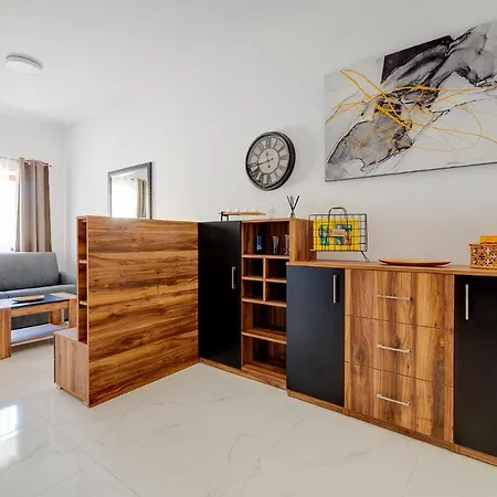 Apartament Idyllic Steps From The Promenade *