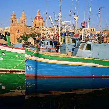 Idyllic Steps From The Promenade * Sliema