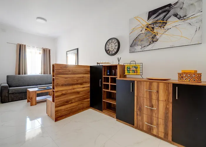 Idyllic Steps From The Promenade Sliema