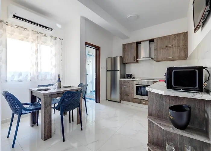 Idyllic Steps From The Promenade Sliema